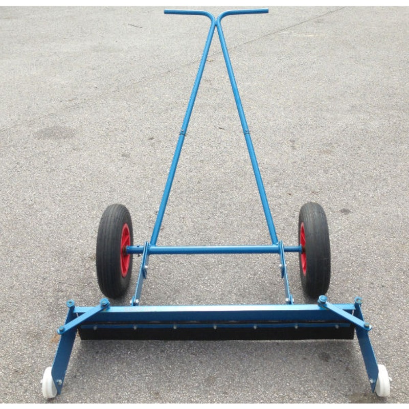 Yard Scraper with Pumpwheel 40”
