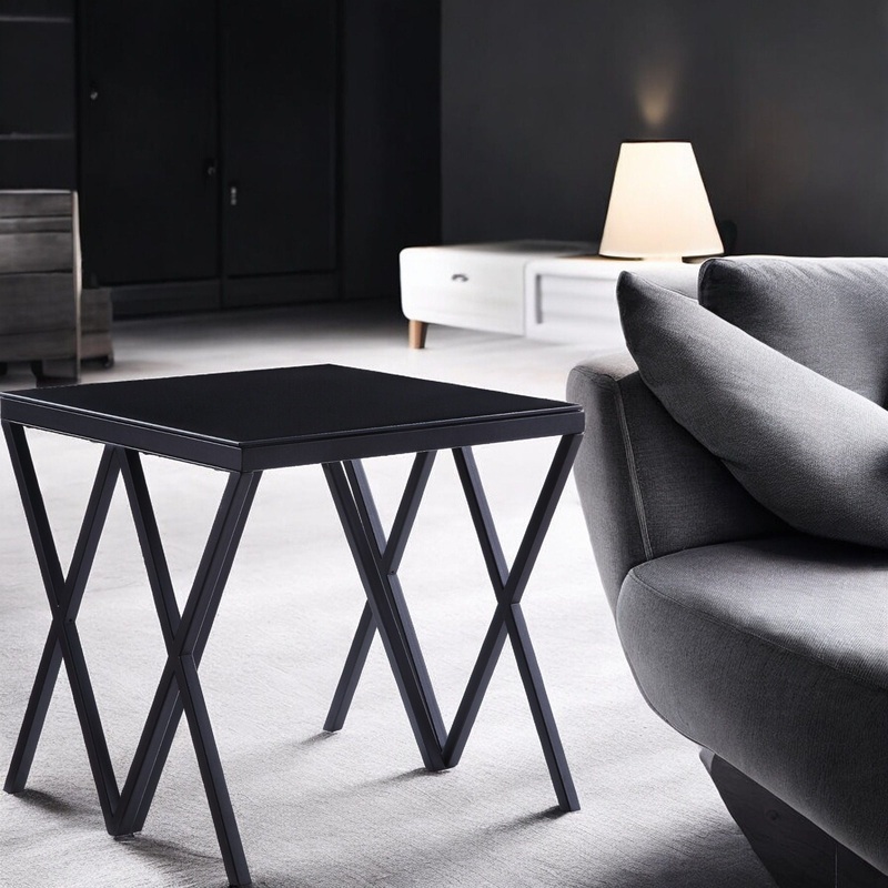 Magenta – Glass Top End Table – Black